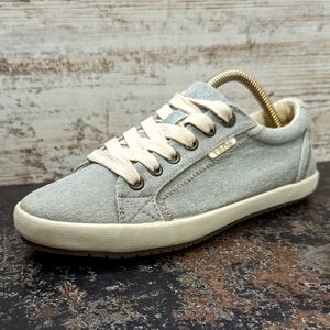 Womens Taos Star Athletic Shoes Sz 7 Used Gray Canvas VGC Classic Casual